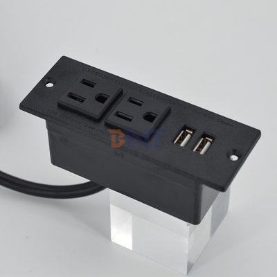 Corrente de alimentação em recessos US padrão Soquete de escritório montável 2 tomadas e 2 tomadas USB Tipo A para o sofá do armário