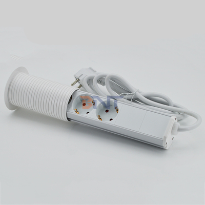 IP44 6cm Cor branca tomada de energia da torre vertical da cozinha com carga USB
