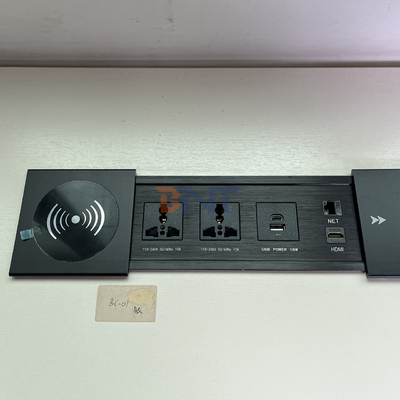 Novo Estilo Desktop Slip Cover Power Sliding Socket 10A Corrente nominal com carregador sem fio para casa e escritório