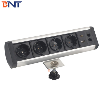Boente eu conector de alimentação de tomada de tomada de tomada de tomada da mesa
