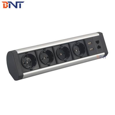 Boente eu conector de alimentação de tomada de tomada de tomada de tomada da mesa