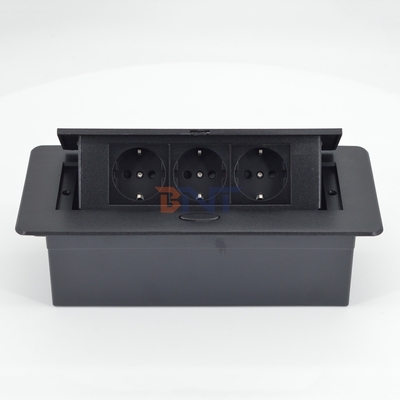 OEM/ODM EU Power Strip Extension Socket Tower 16A 3 Outlets IP44 para Reino Unido US CN para eletrônicos