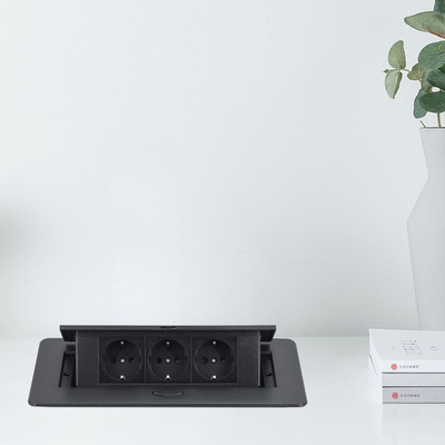 OEM/ODM EU Power Strip Extension Socket Tower 16A 3 Outlets IP44 para Reino Unido US CN para eletrônicos