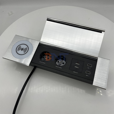 Soquete de alimentação multifuncional com USB e tampa deslizante - perfeito para mesas e estações de trabalho de escritório