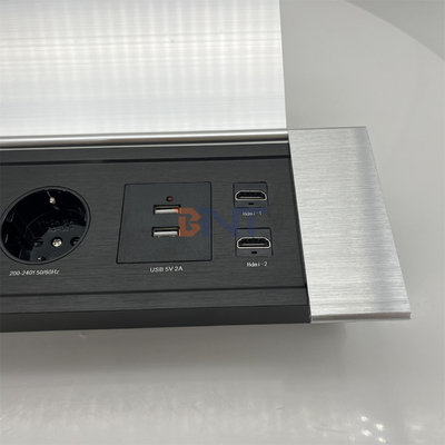 Soquete de alimentação multifuncional com USB e tampa deslizante - perfeito para mesas e estações de trabalho de escritório