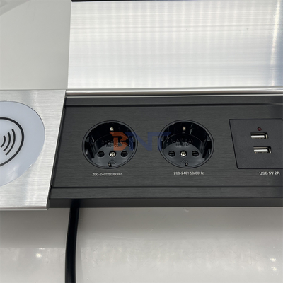 Soquete de alimentação multifuncional com USB e tampa deslizante - perfeito para mesas e estações de trabalho de escritório