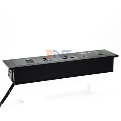 Soquete de mesa inserida tomadas de energia universais USB portas A + C 65W Max saída US / EU / AU 16A / 13A