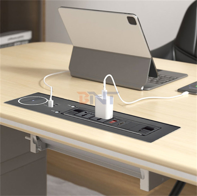 2 Soquete de mesa de carregamento rápido universal de 65W IP44 Nível 10A Corrente nominal 2 tomadas AC Estandarte da UE de tomada para uso de escritório