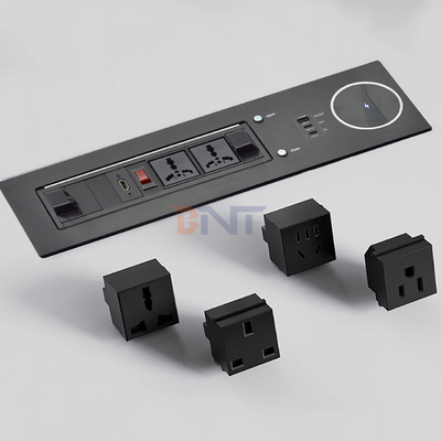 2 Soquete de mesa de carregamento rápido universal de 65W IP44 Nível 10A Corrente nominal 2 tomadas AC Estandarte da UE de tomada para uso de escritório