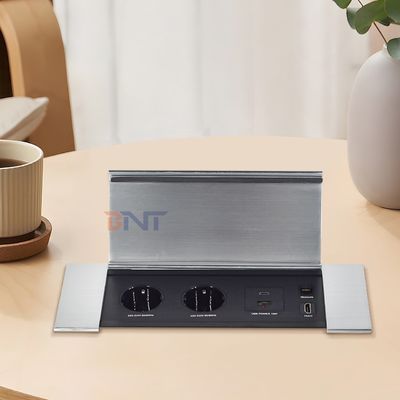 Tomada de mesa com design Flip oculto com 2 tomadas EUAC USB A+C HDMI Rede