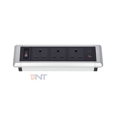 Tomadas de energia multifuncionais para desktop com 3 tomadas elétricas AC embutidas e tomadas de carregamento USB A+USB C