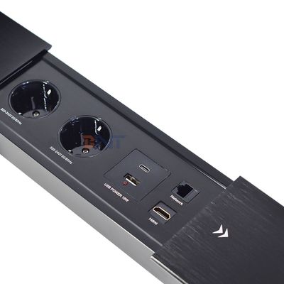 Double Silp Open Euro Tabletop Electric Power Socket Slip-Open 2 tomadas AC & USB A + C IP44 para uso de escritório