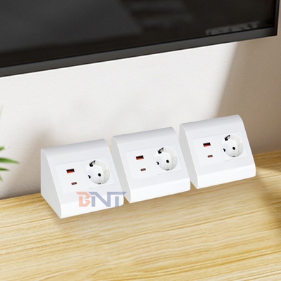 Tomada de mesa portátil UE para escritório e casa IP44 com portas de saída USB A+C para múltiplos dispositivos